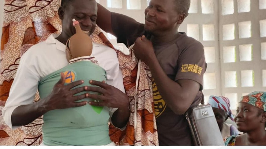 De la formation à l'accompagnement : un an de suivi continu de la Méthode Mère Kangourou à Mokolo